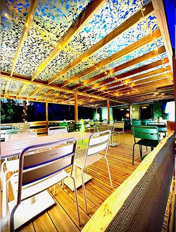 Service de restauration, Quincié-en-Beaujolais, Le Mont Brouilly